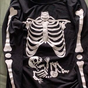 5/25$ Halloween maternity top
